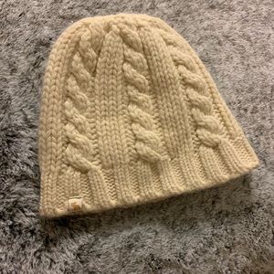 Abercrombie & Fitch cable knit beanie
